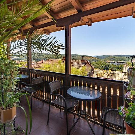 Винената Къща Veliko Tarnovo Ngoại thất bức ảnh